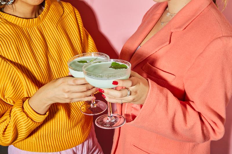 The Best Cocktails to Make When You’re Hosting